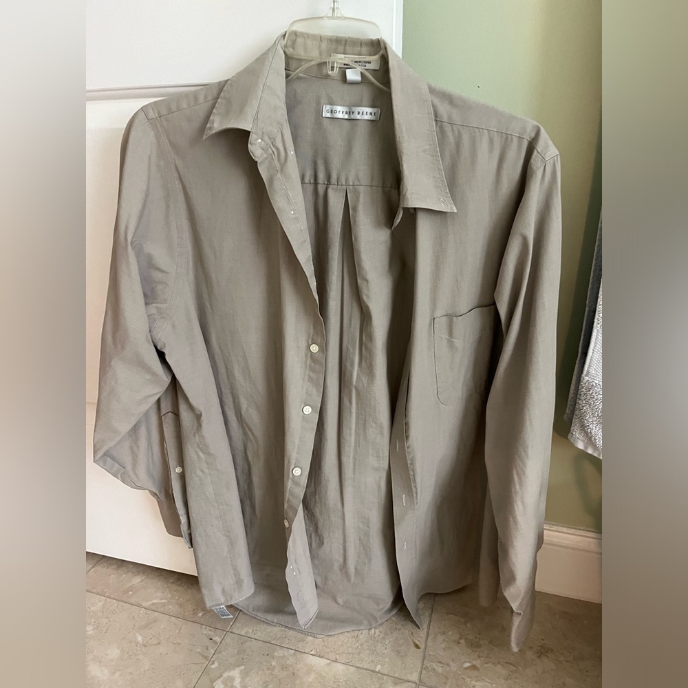 Geoffrey Beene medium/large men’s button down